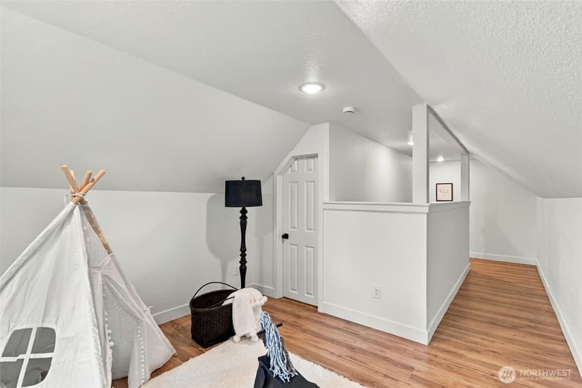 Property photo for 429 M Street NE, Auburn photo 24