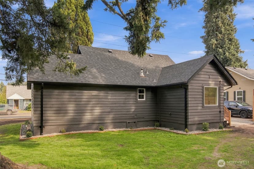 Property photo for 429 M Street NE, Auburn photo 33