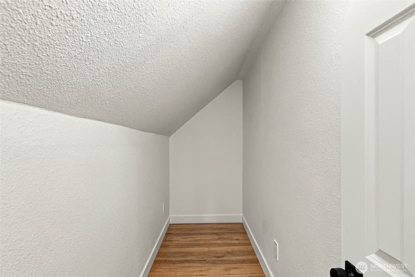 Property photo for 429 M Street NE, Auburn photo 29