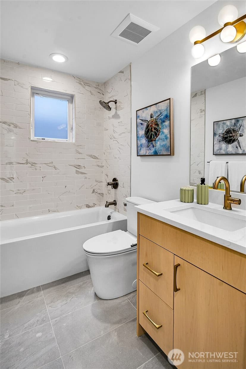 Property photo for 2608 NW 62nd Street, Seattle photo 4