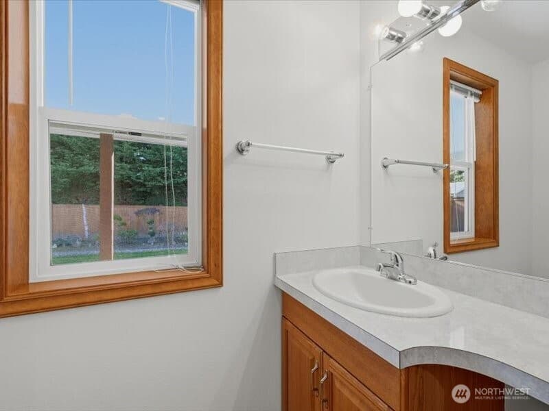 Property photo for 7926 N 9 Street, Tacoma photo 16