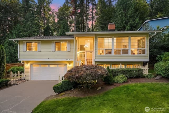 Property photo for 17101 NE 28th Place, Bellevue