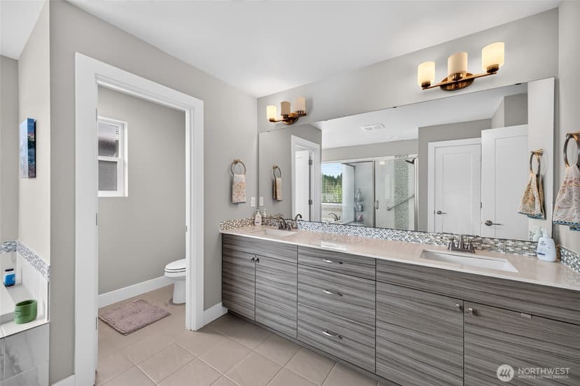 Property photo for 10230 Sentinel Loop, Gig Harbor photo 30