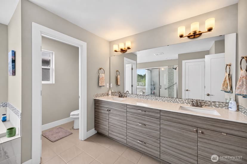 Property photo for 10230 Sentinel Loop, Gig Harbor photo 33