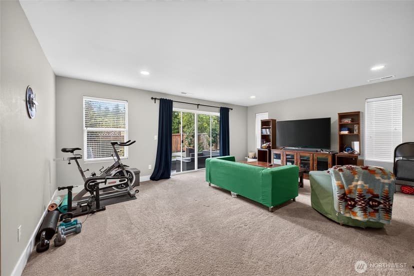 Property photo for 10230 Sentinel Loop, Gig Harbor photo 16