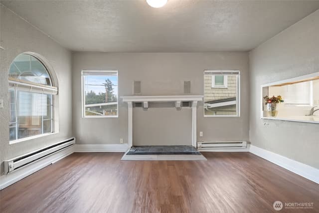 Property photo for 839 10th Street, Bremerton photo 4