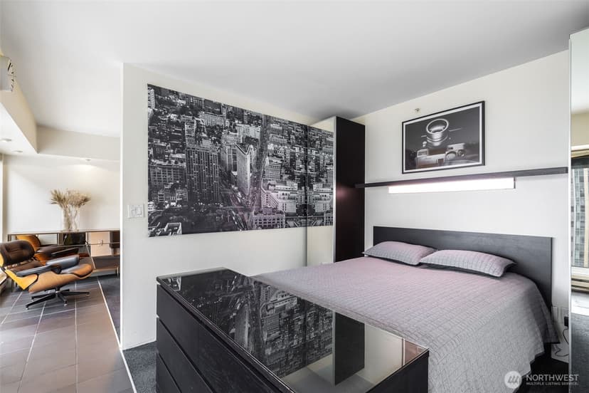 Property photo for 1415 2nd Avenue #2108, Seattle photo 12
