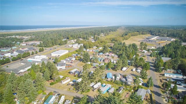 Property photo for 848 San Antonio Court NE, Ocean Shores photo 2