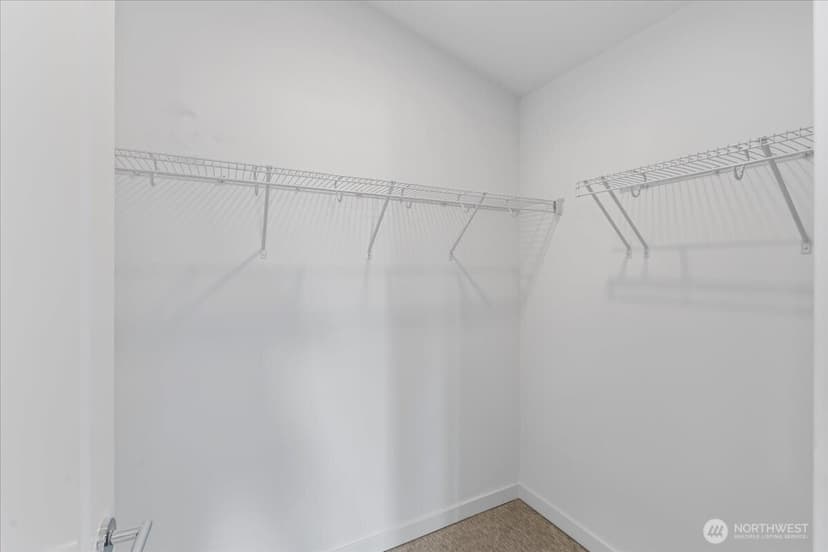 Property photo for 3821 S Cloverdale St, Seattle photo 28