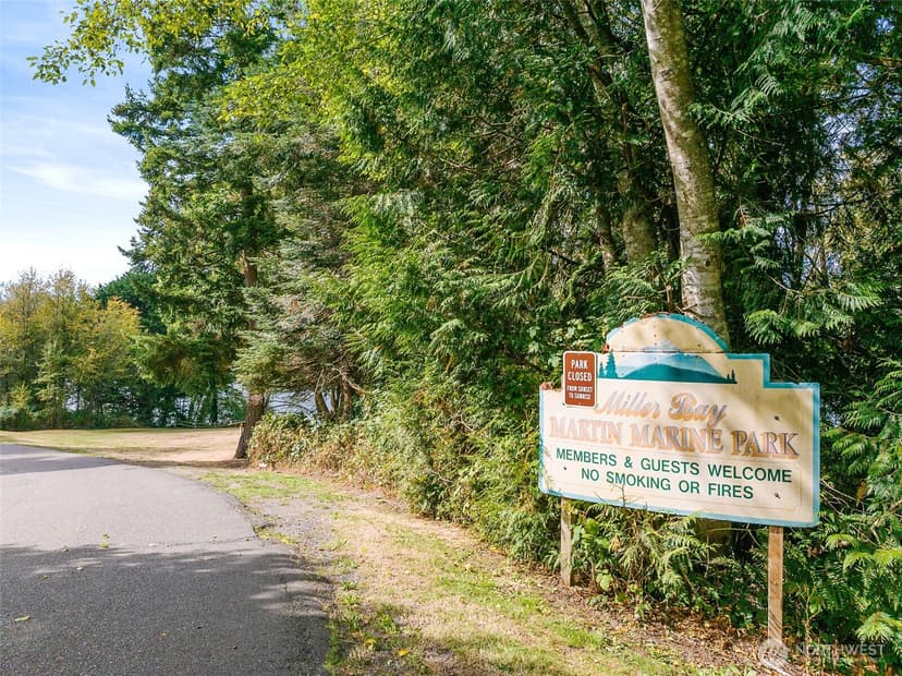 Property photo for 22120 Sea Vista NE, Poulsbo photo 28