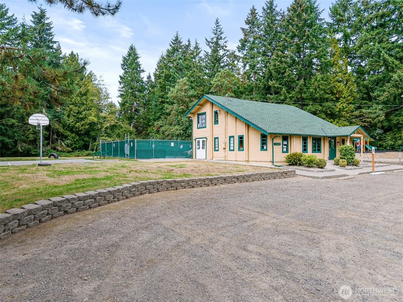 Property photo for 22120 Sea Vista NE, Poulsbo photo 31