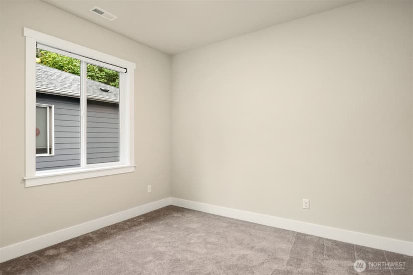 Property photo for 7238 NE 129th Street, Kirkland photo 32