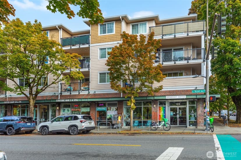 Property photo for 107 Ave. 20th #401, Seattle photo 38