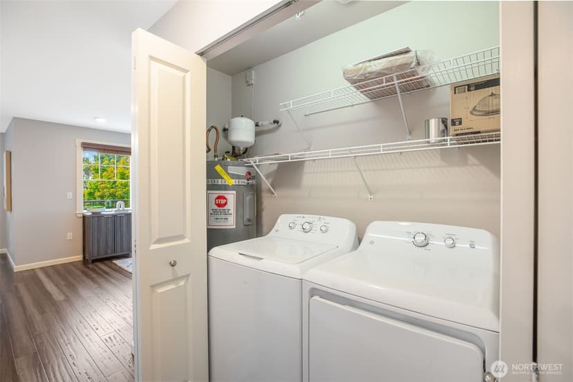 Property photo for 107 Ave. 20th #401, Seattle photo 13