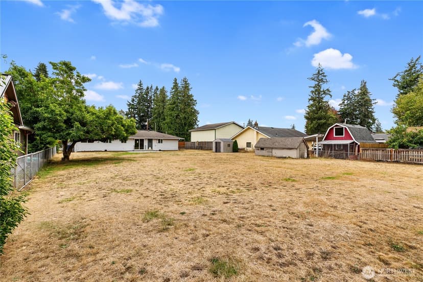 Property photo for 5221 86th Place NE, Marysville photo 22
