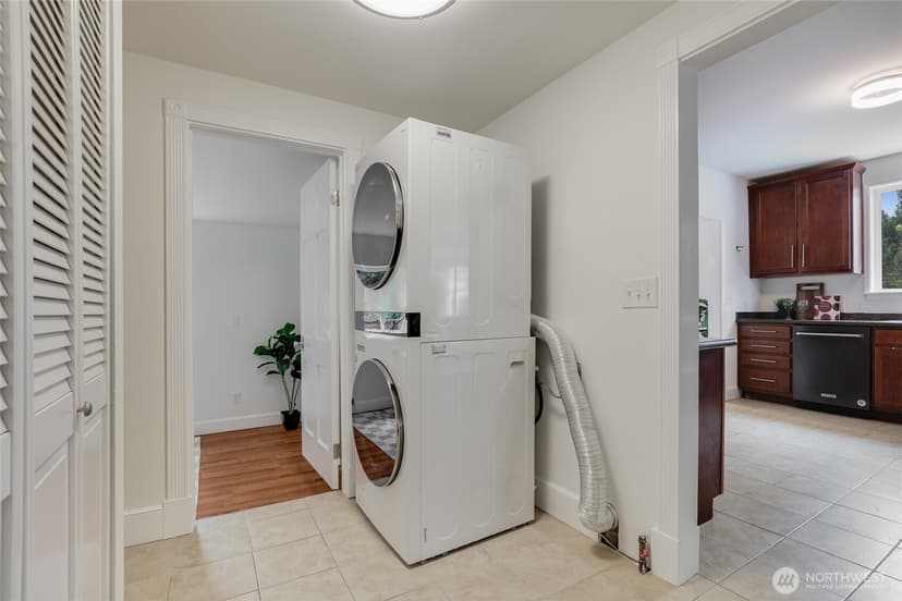 Property photo for 3907 S Edmunds Street, Seattle photo 13