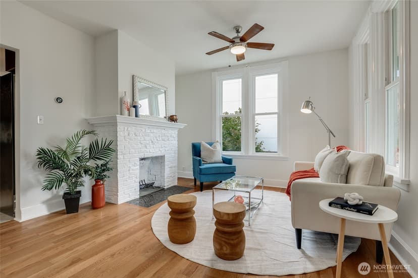 Property photo for 3907 S Edmunds Street, Seattle photo 4