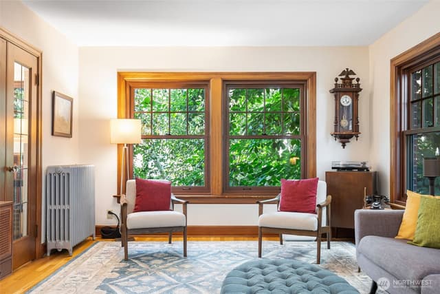 Property photo for 408 Bellevue Avenue E #201, Seattle photo 4