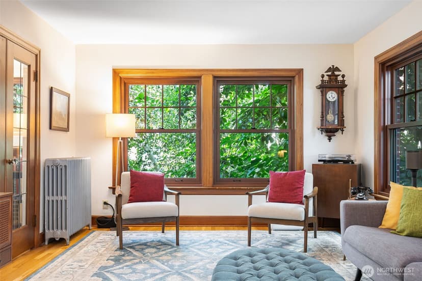 Property photo for 408 Bellevue Avenue E #201, Seattle photo 4