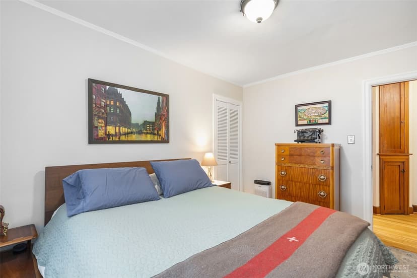 Property photo for 408 Bellevue Avenue E #201, Seattle photo 22