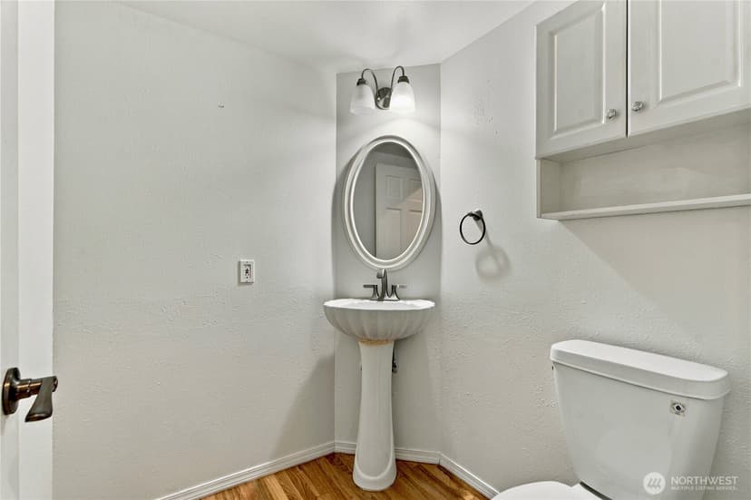 Property photo for 1603 Ilwaco Avenue NE, Renton photo 15