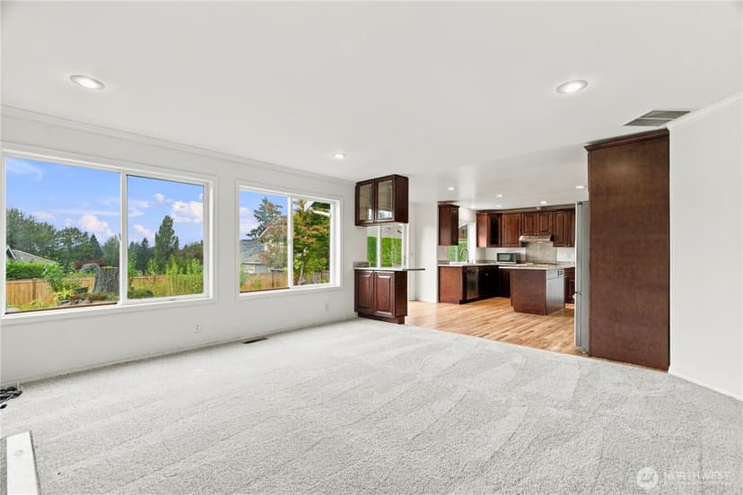 Property photo for 1603 Ilwaco Avenue NE, Renton photo 8