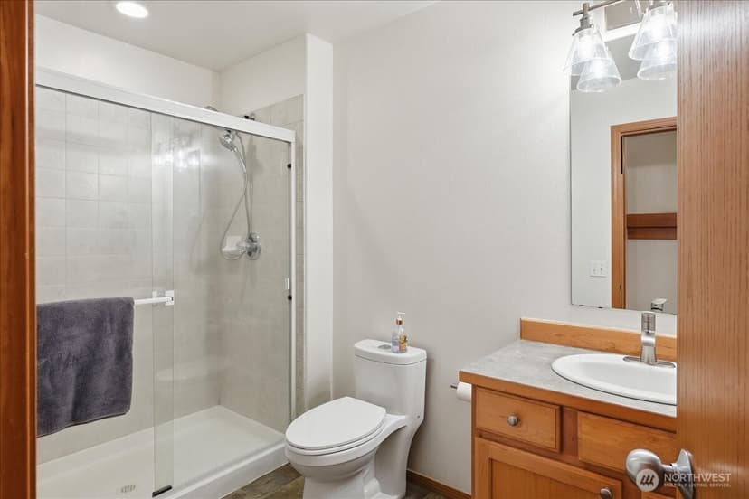 Property photo for 36009 9th Court SW, Federal Way photo 16