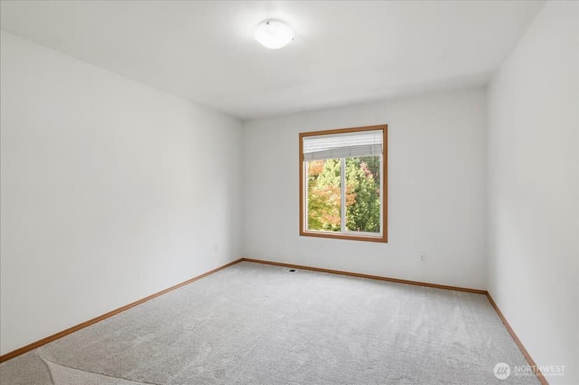 Property photo for 36009 9th Court SW, Federal Way photo 28