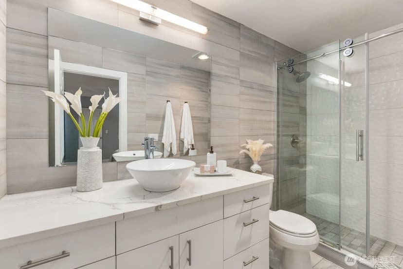 Property photo for 2670 118th Avenue SE #9-103, Bellevue photo 14