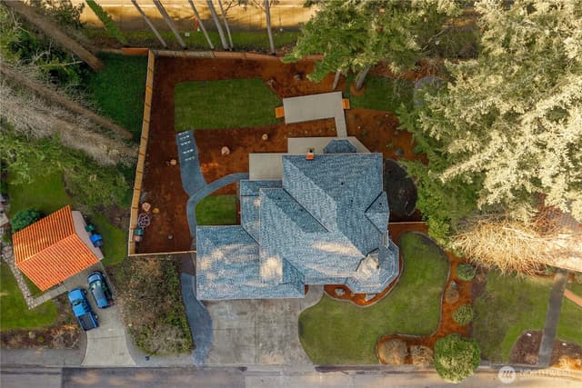 Property photo for 11215 Madera Circle SW, Lakewood photo 2