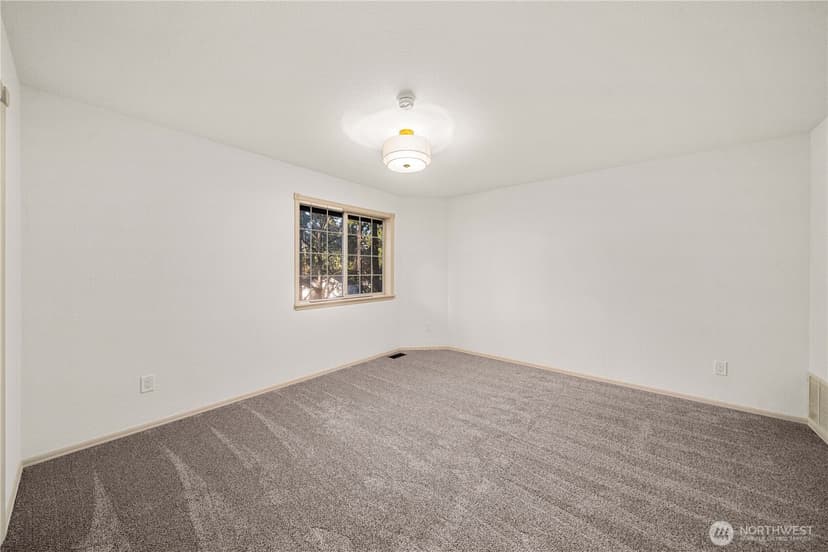 Property photo for 11215 Madera Circle SW, Lakewood photo 22
