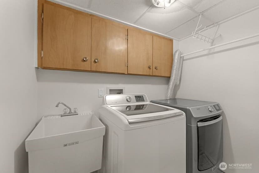 Property photo for 1707 Markham Avenue NE, Tacoma photo 21