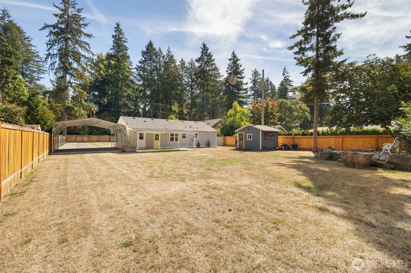 Property photo for 12600 Nyanza Road SW, Lakewood photo 27