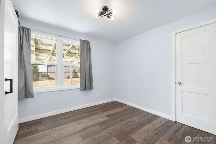 Property photo for 12600 Nyanza Road SW, Lakewood photo 12