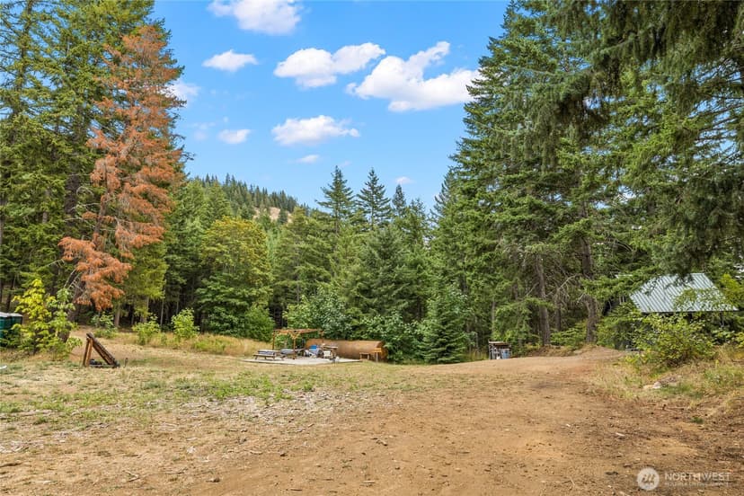 Property photo for 1000 Heron Drive, Cle Elum photo 17