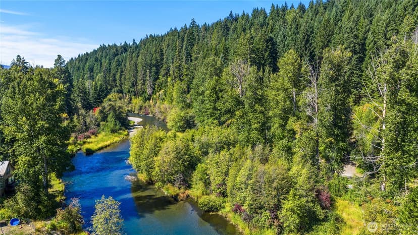 Property photo for 1000 Heron Drive, Cle Elum