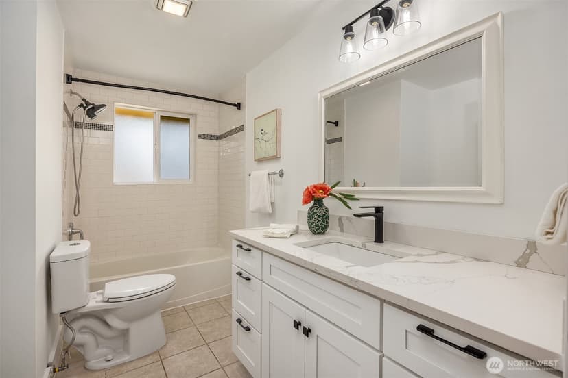 Property photo for 1008 Logan Road, Lynnwood photo 14