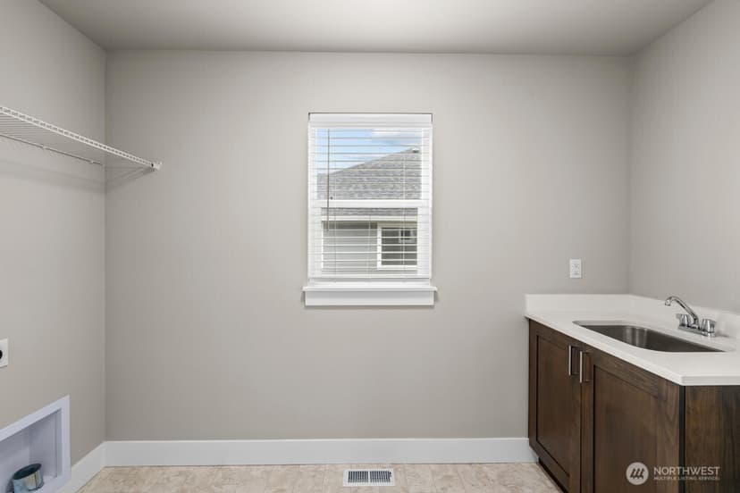 Property photo for 10901 71st Avenue E, Puyallup photo 19