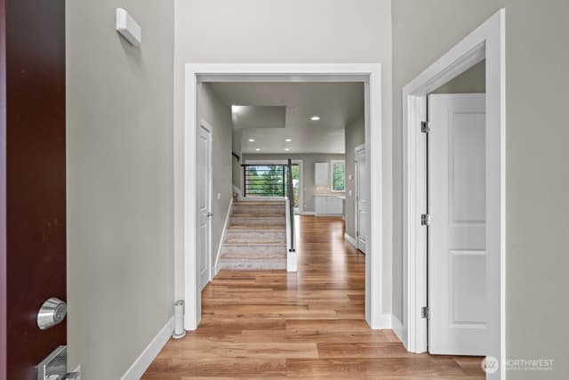 Property photo for 10901 71st Avenue E, Puyallup photo 2