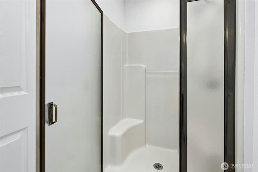 Property photo for 30637 1st Place SW, Federal Way photo 17
