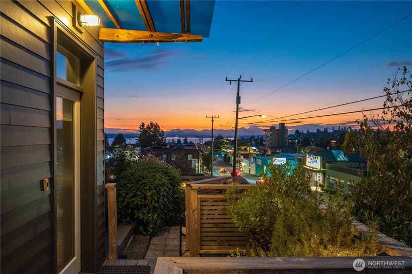 Property photo for 4121 SW Edmunds Street, Seattle photo 28