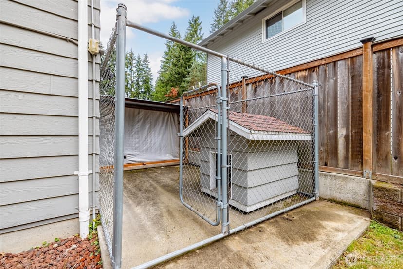 Property photo for 15903 SE 178th Court, Renton photo 28