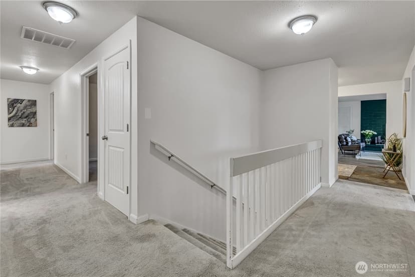 Property photo for 11404 Karshner Road E, Edgewood photo 14