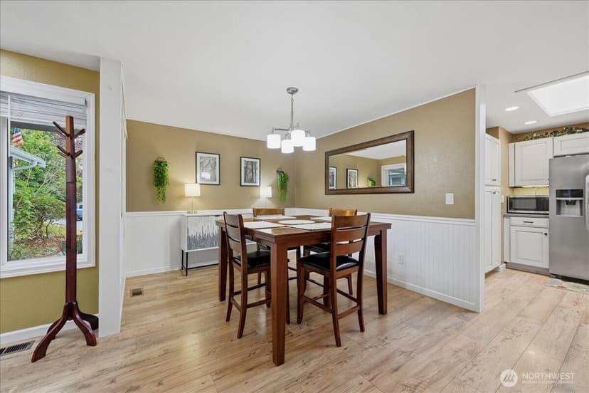 Property photo for 11825 Meridian Place SE, Lake Stevens photo 8