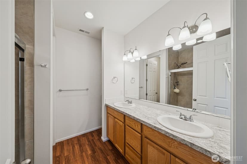 Property photo for 13404 Edmunds Parkway E, Bonney Lake photo 13