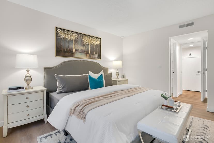 Property photo for 11510 NE 128th Street #2, Kirkland photo 13
