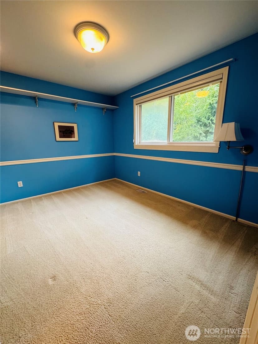 Property photo for 16657 SE 49th Street, Bellevue photo 23