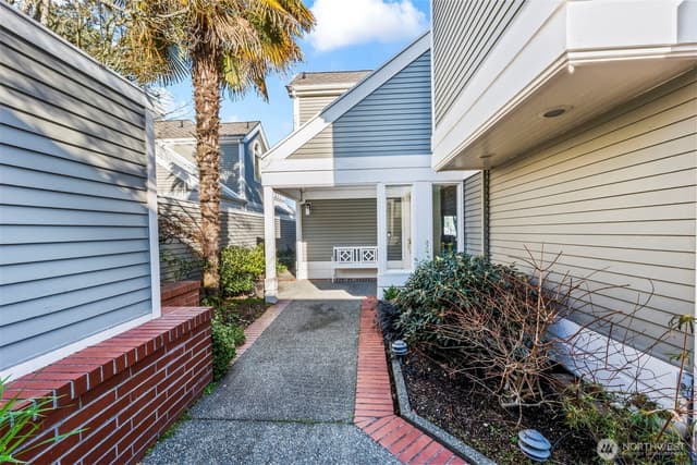 Property photo for 3503 Harborview Drive #2, Gig Harbor photo 4