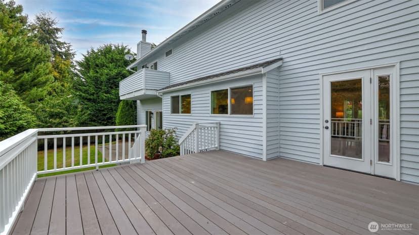Property photo for 10530 59th Avenue W, Mukilteo photo 32