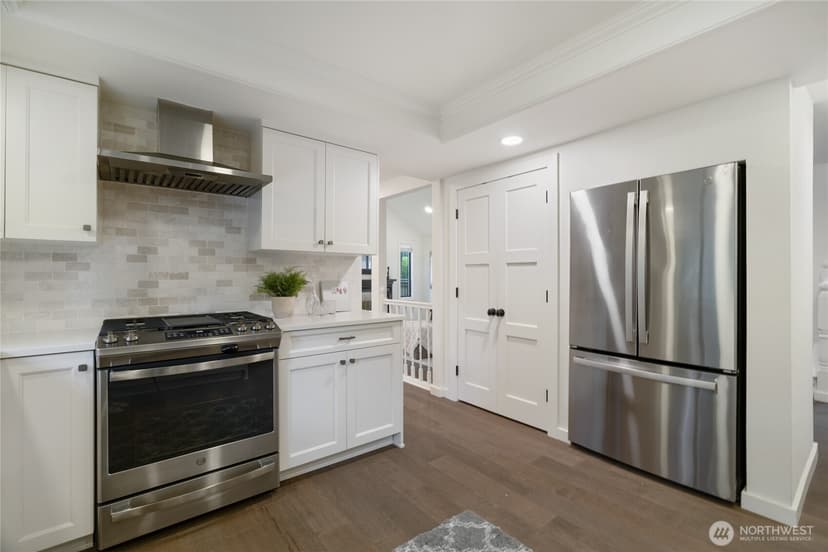 Property photo for 19023 NE 132nd Street, Woodinville photo 10